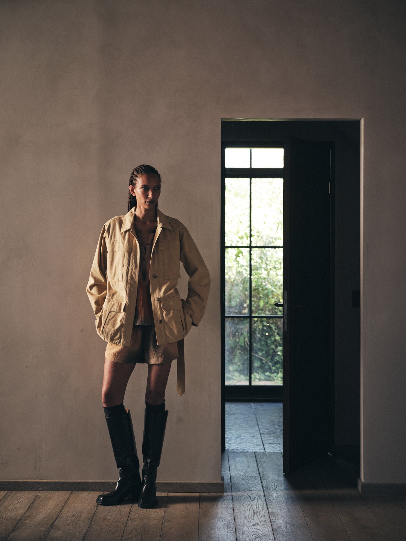 Sienna - Texture canvas belted jacket I Sand 7 - Rabens Saloner